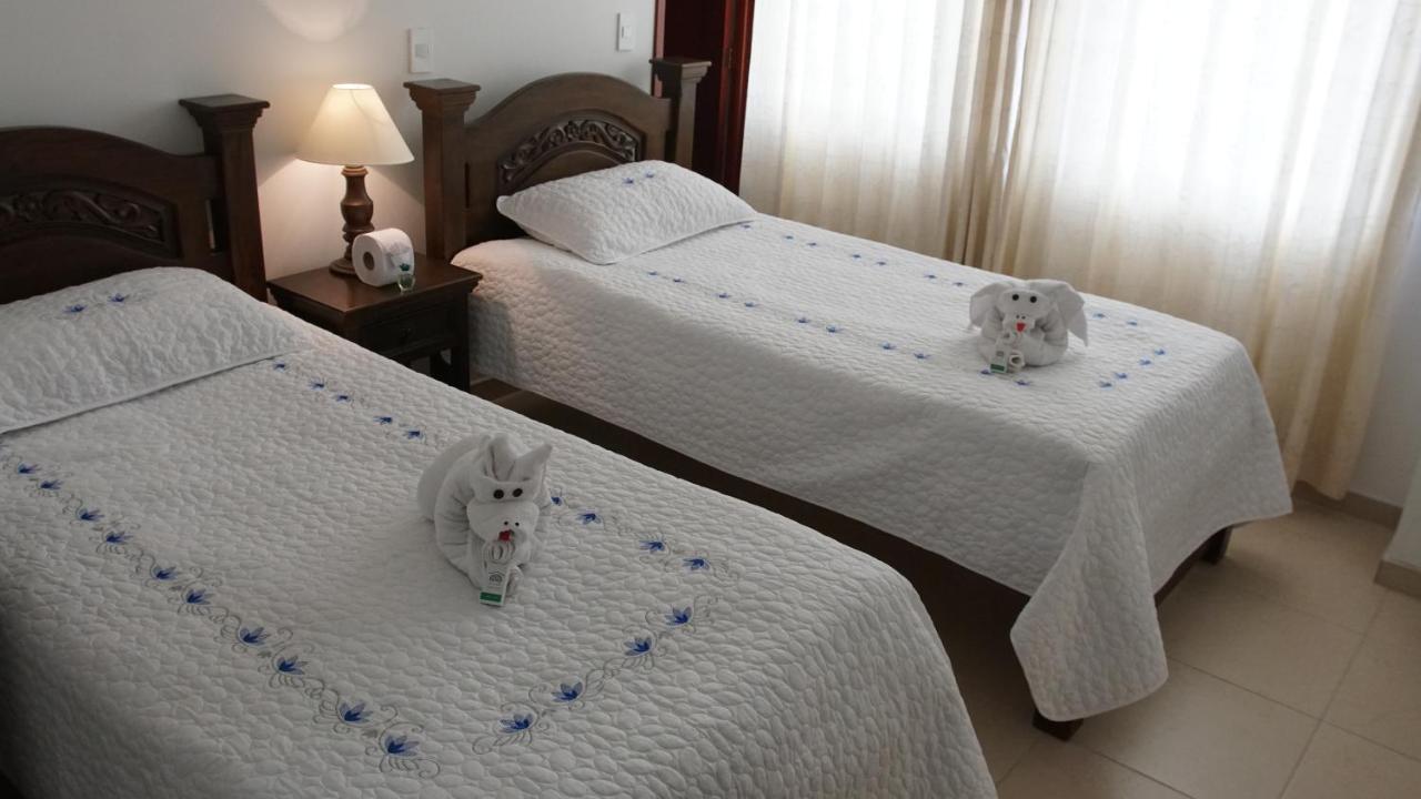 Hotel Sipa ドゥイタマ エクステリア 写真